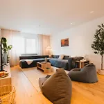 Apartamento Designer 2br Flat Near Center & The Mosel River *