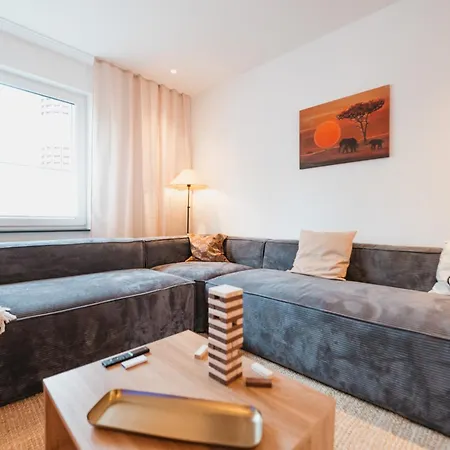 Designer 2br Flat Near Center & The Mosel River Appartement