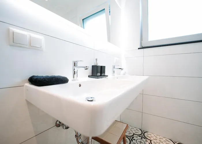 Apartment Designer 2br Flat Near Center & The Mosel River Koblenz (Rhineland-Palatinate)